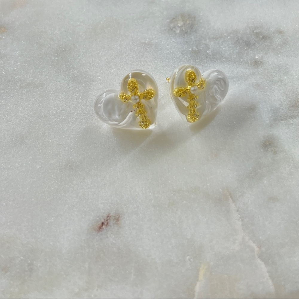 Heart Shaped White and Gold Cross Earrings - Picture 9 of 9